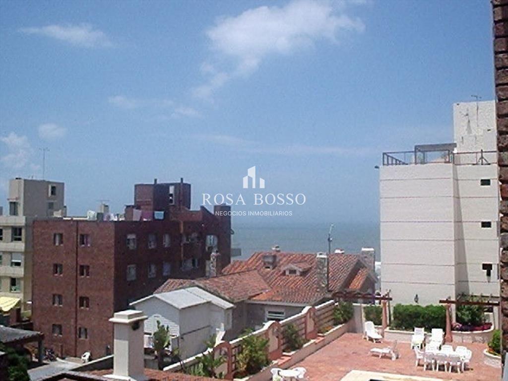 Apartamento en Peninsula, 3 dormitorios *