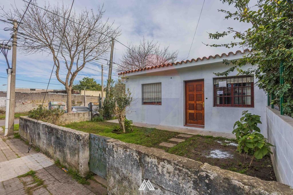 VENTA CASA MAROÑAS DOS DORMITORIOS AMPLIO FONDO