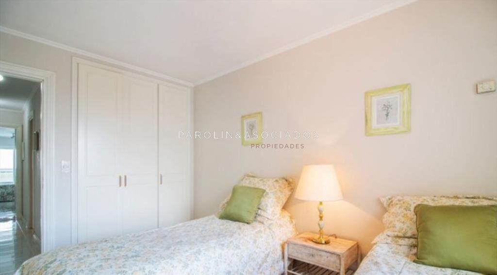 Departamento de 3 Dormitorios en Coral Tower, del