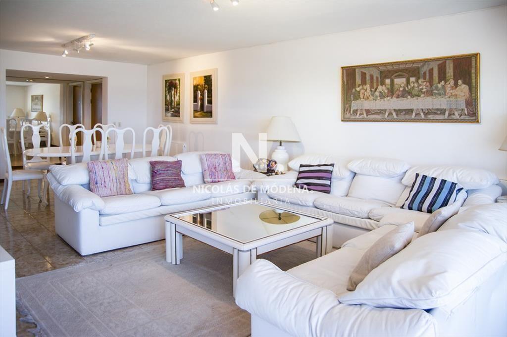 APARTAMENTO EN VENTA CON VISTA BRAVA, EXCELENTE