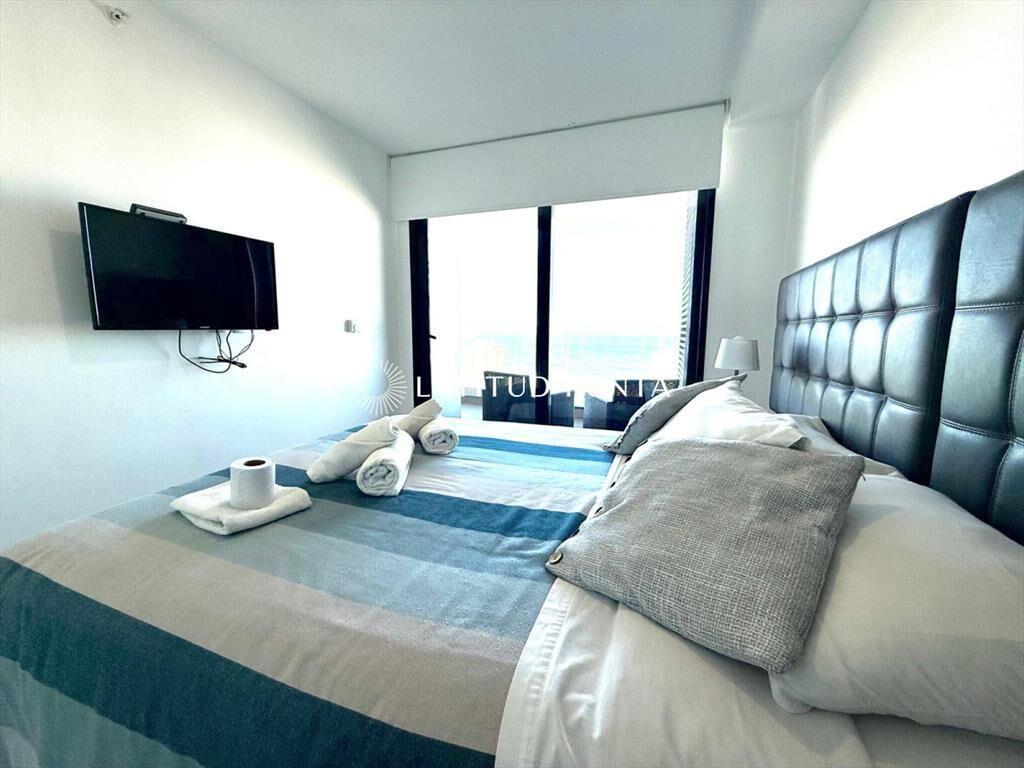 Piso alto en Brava, 1 dormitorio