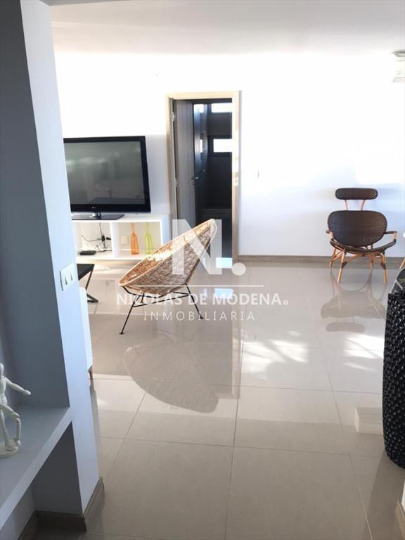 Espectacular departamento, de 3 dormitorios, a la