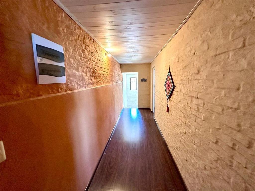 CASA EN VENTA + LOCAL COMERCIAL CON RENTA