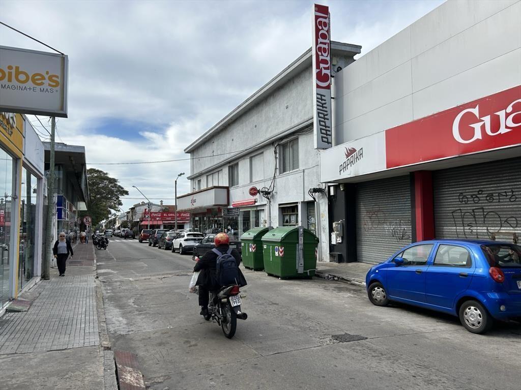 ALQUILER GRAN LOCAL COMERCIAL ITUZAINGO Y SARANDI