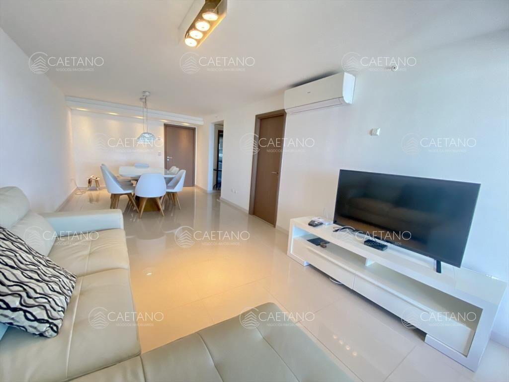 Venta apartamento 3 dormitorios punta del este