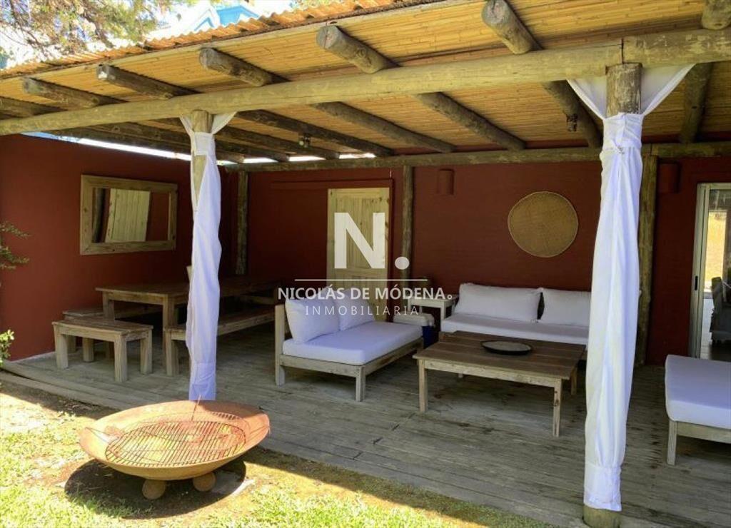 Alquiler casa tres dormitorios Montoya Punta del Este