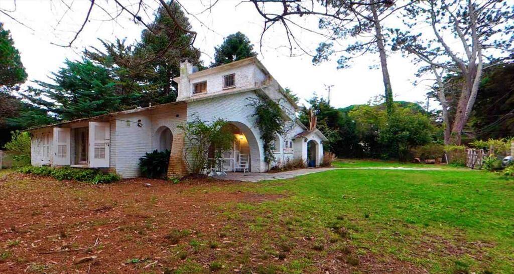 Venta casa 6 dormitorios a reciclar en San Rafael