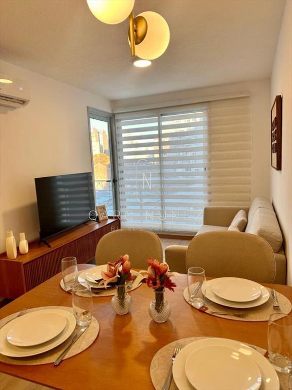 ALQUILER UN DORMITORIO AMOBLADO