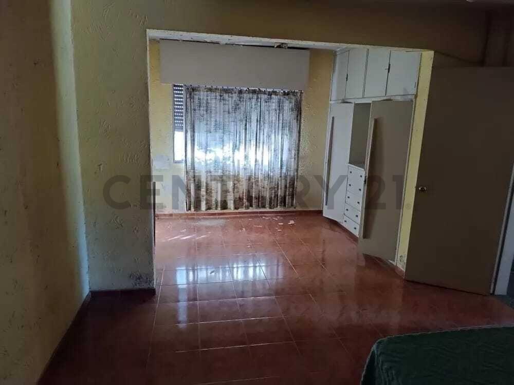 Oportunidad Casa 2 Dormitorios, Frente Amplio, Garaje, Ac...