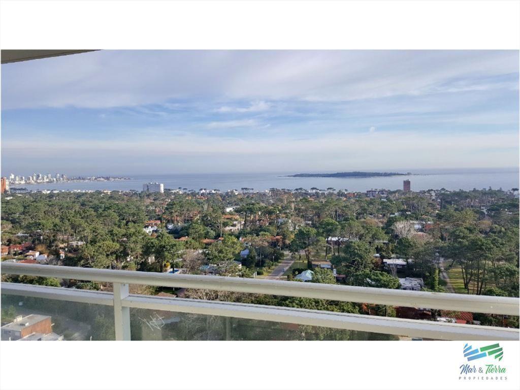 Apartamento en Roosevelt, 2 dormitorios *