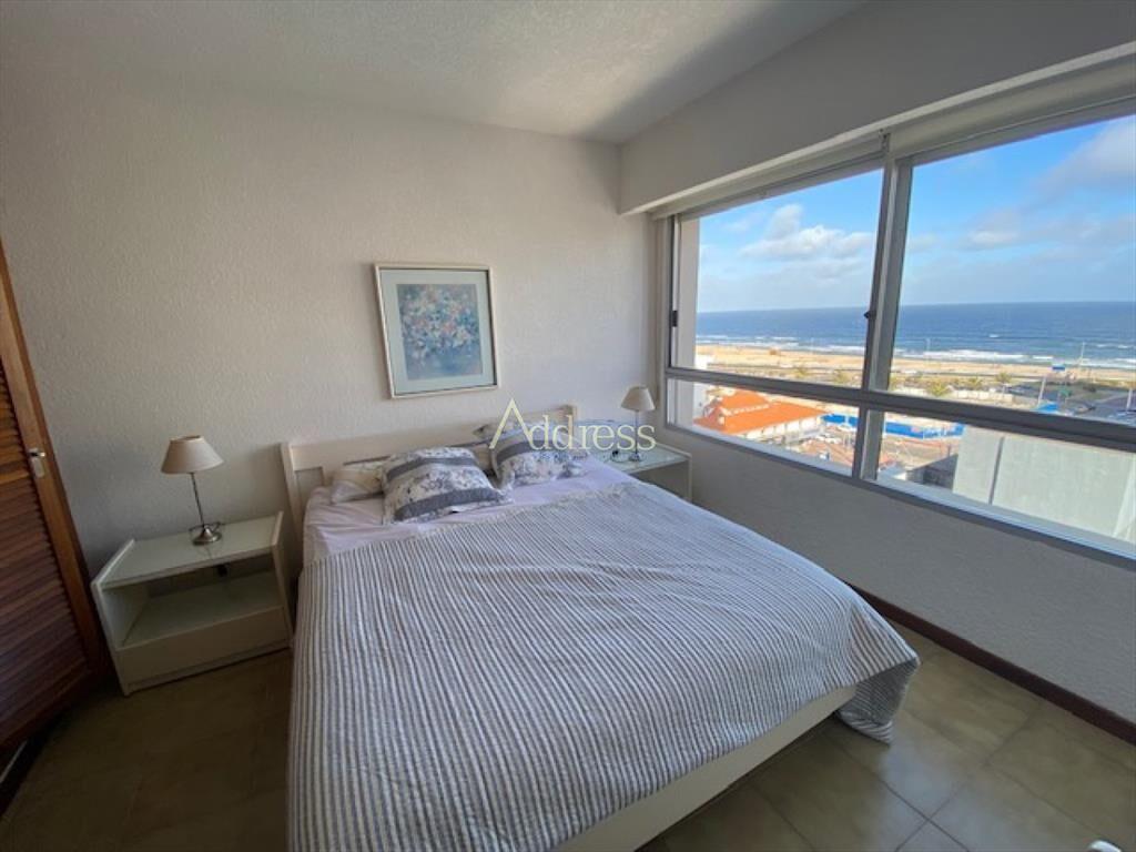 Apto de 2 dormitorios con 2 Baños en peninsula,