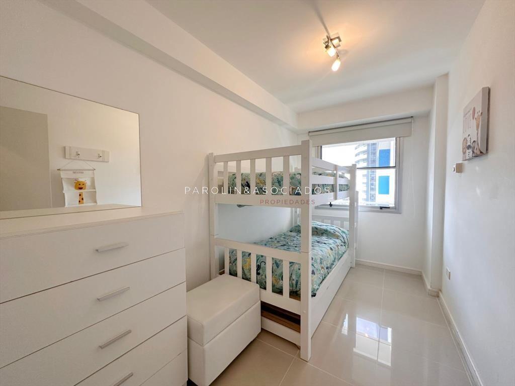 Apartamento en venta 2 dormitorios en edificio