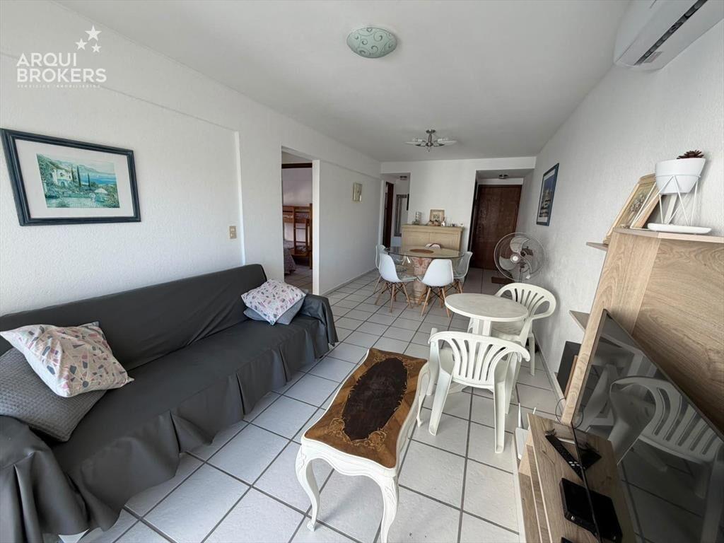 Apartamento de 2 dormitorios con garaje en Chesterfield Tow
