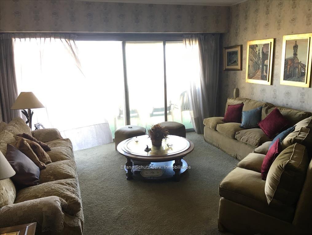 VENTA APARTAMENTO 3 DORMITORIOS POCITOS