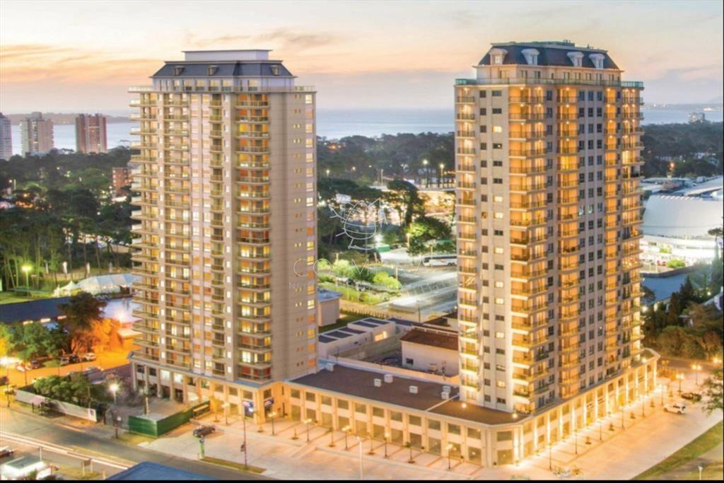 Apartamento en Venta en Punta del Este - PLACE