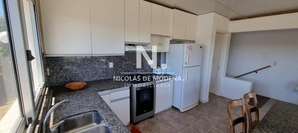 Vende casa en Sauce de Portezuelo, Punta Ballena
