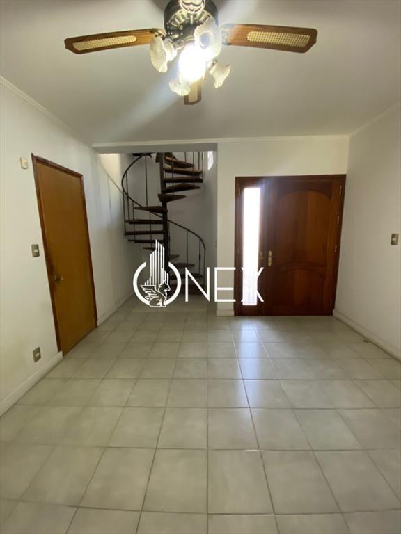 SE VENDE GRAN CASA EN CENTRO DE PAYSANDU