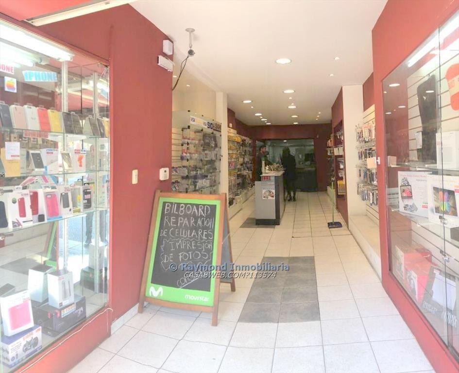 Alquiler Local 18 de julio y Cuareim 160m2