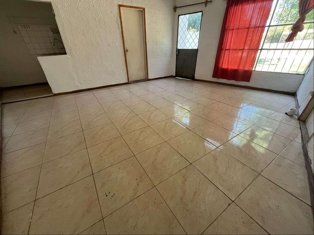 *** ALQUILADO *** A 350 METROS DE AV. GIANNATTASIO 2 dormit