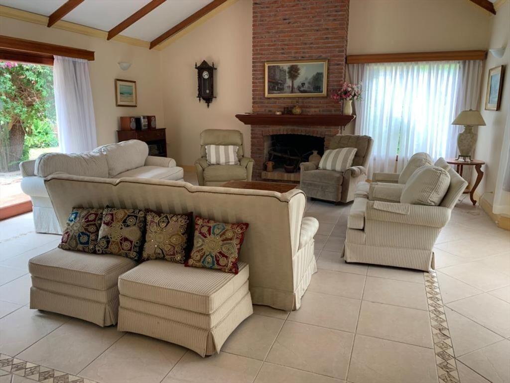 Casa en Cantegril - Punta del Este