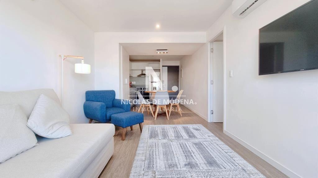 Apartamento de 1 dormitorio y 1 baño, garage,
