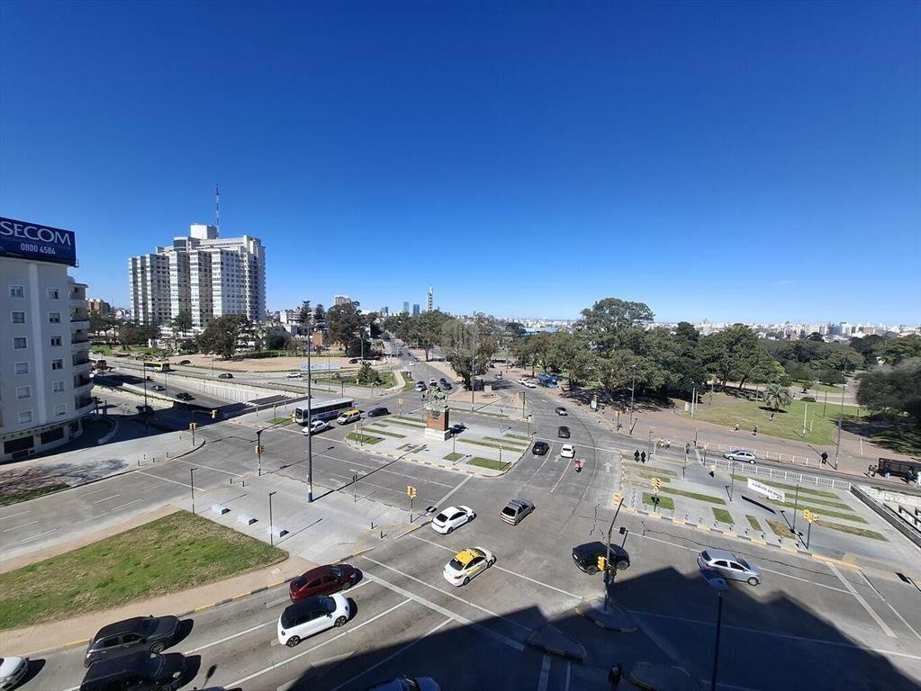ALQUILER APTO PARQUE BATLLE CON VISTA