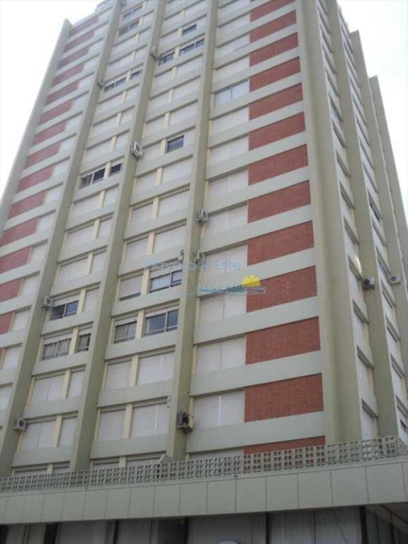 Apartamento en Peninsula, 3 dormitorios *