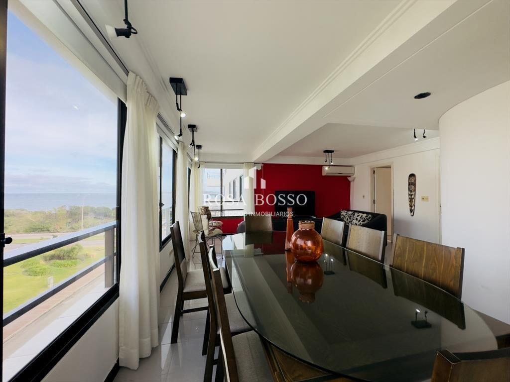 Apartamento en venta, 3 dormitorios, vista al