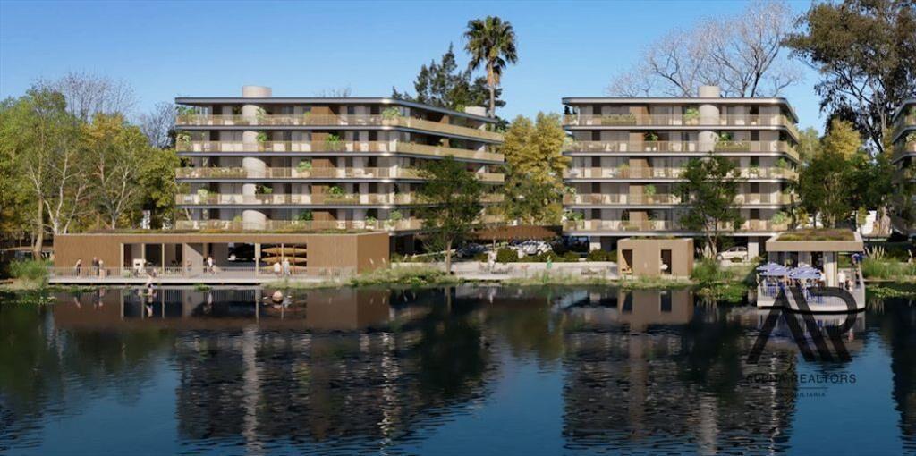 Apartamento en venta c/ cochera en Colinas De Carrasco