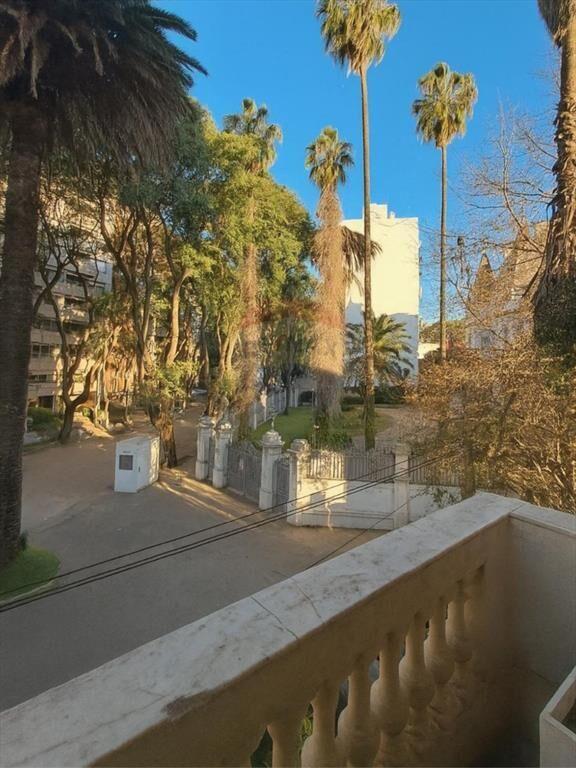 VENTA Apartamento 3 dorm gje, con renta, Pocitos