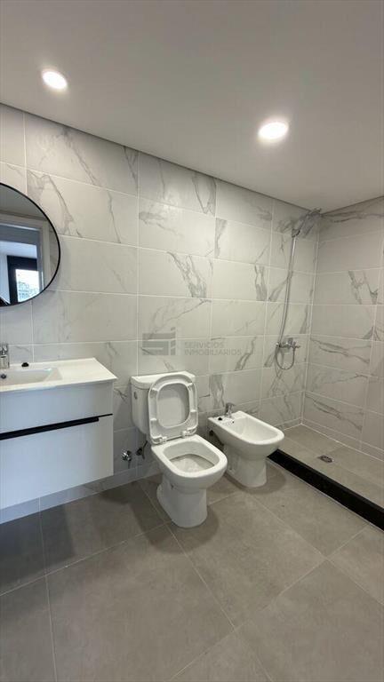 Si Alquila apartamento 1 dormitorio balcón estrena Cordón