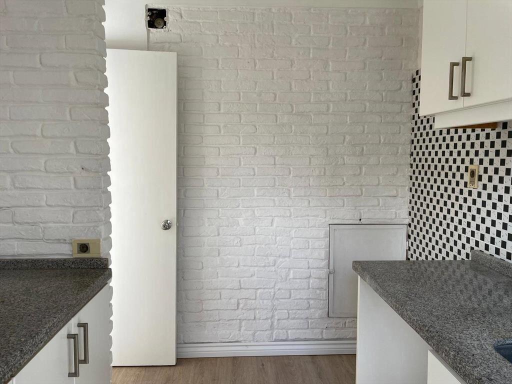 Venta de Casa con 3 dormitorios y piscina en Carrasco norte