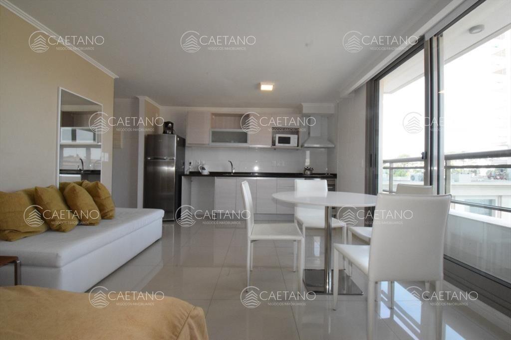 Monoambiente en Roosevelt