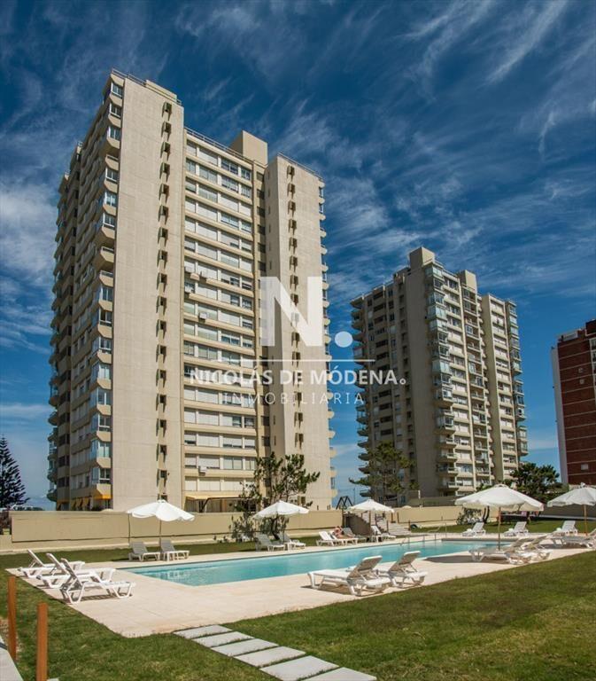 Departamento de 3 dormitorios en Torre Malecon