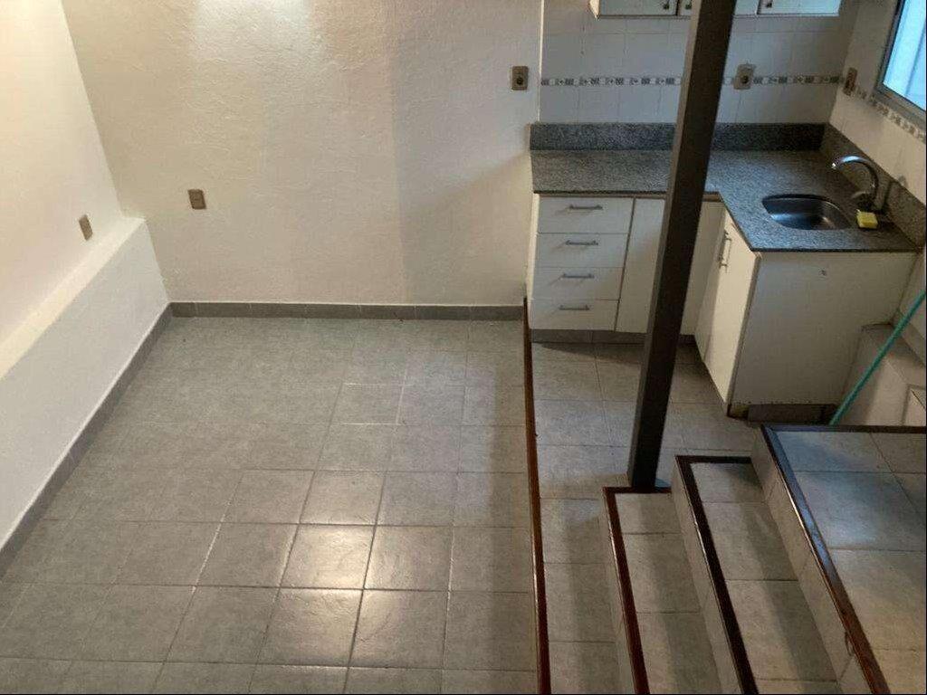 Alquiler apartamento interior tipo loft duplex de 1 dormito