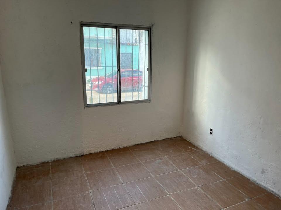 Alquiler Casa 3 dormitorios con amplio patio y sin gastos c