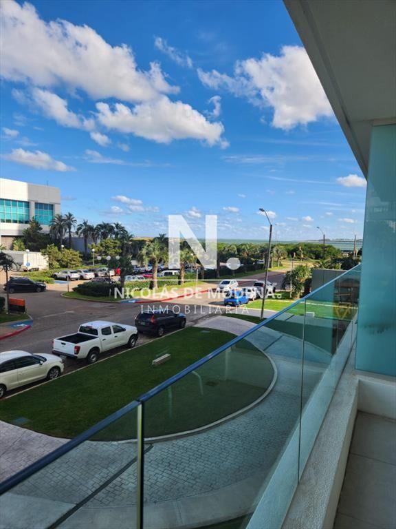 Departamento de 2 dormitorios en venta a metros