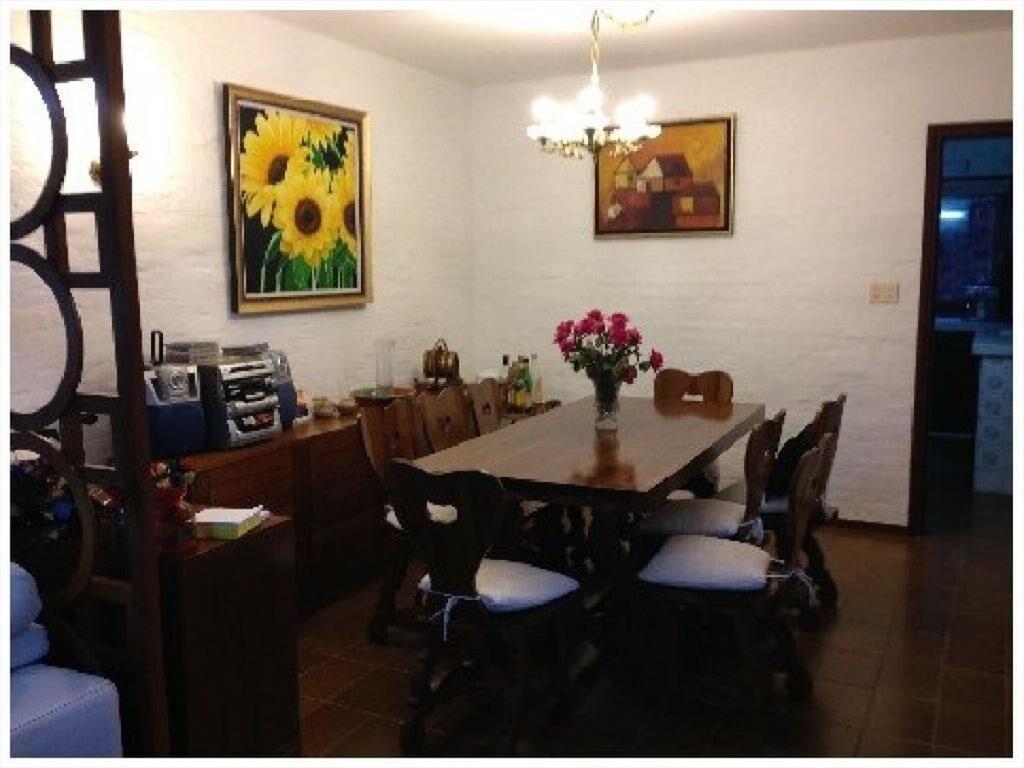 CASA EN UNA ZONA MUY RESIDENCIAL EN MANSA