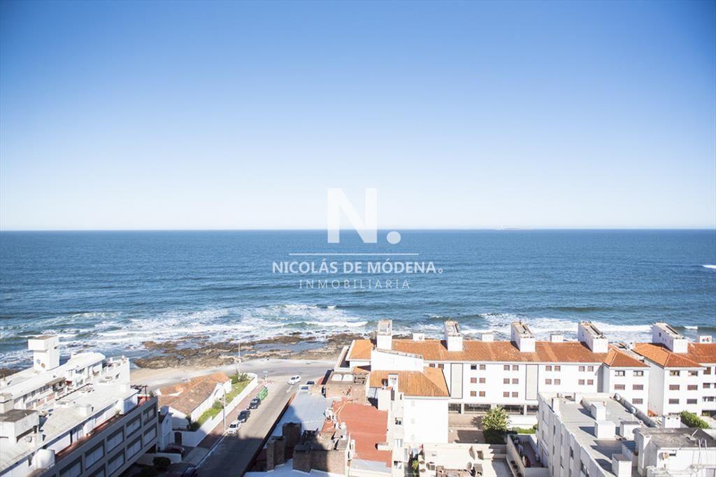 Departamento de 1 dormitorio y medio en venta en