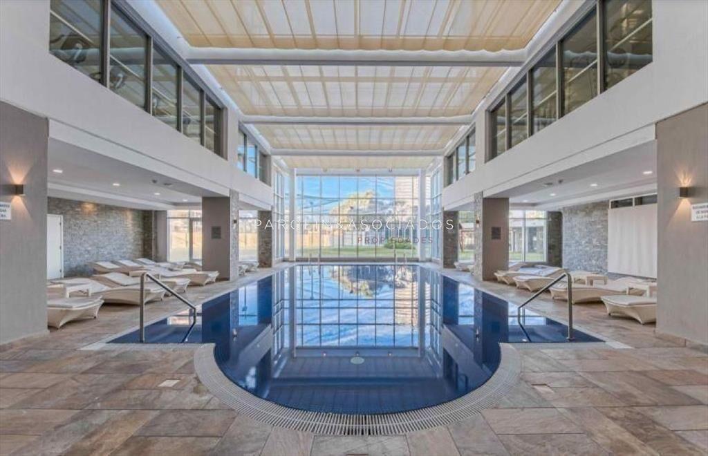 Apartamento en venta de 3 dormitorios en Miami