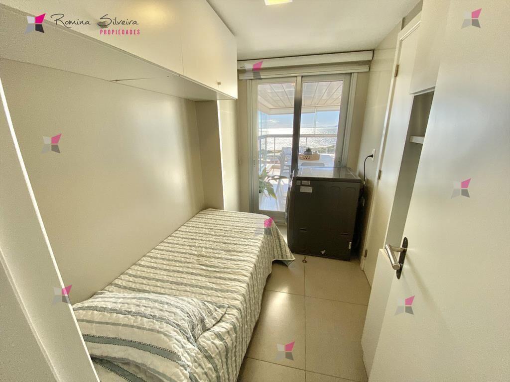 VENTA DE APARTAMENTO 3 DORMITORIOS 2 BAÑOS 1 EN SUITE EN M