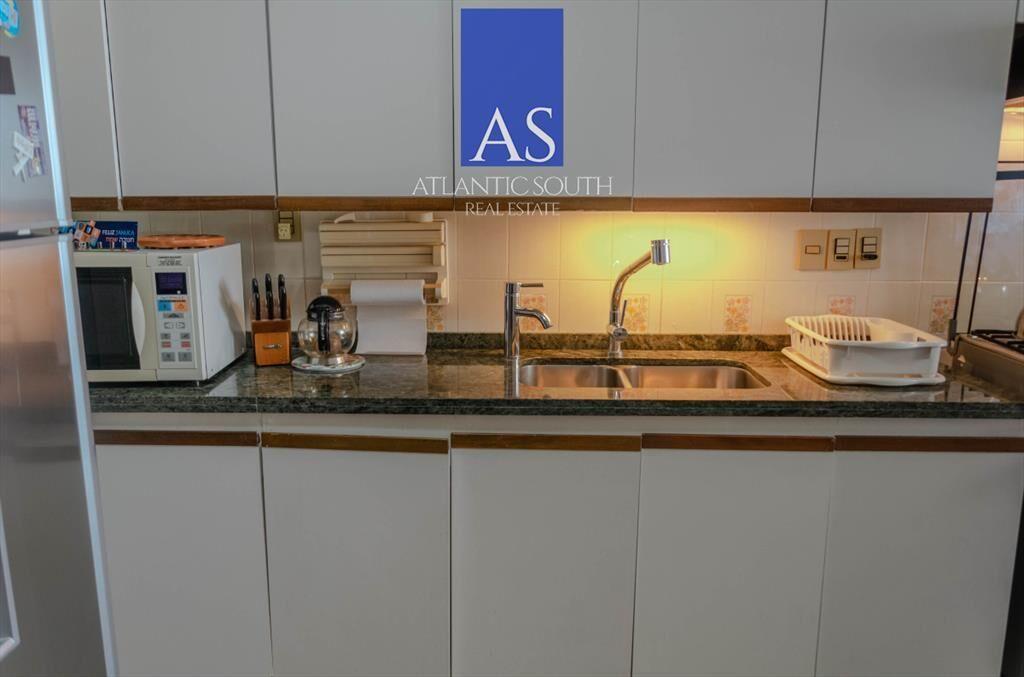 Apartamento de 2 dormitorios con vista al mar del
