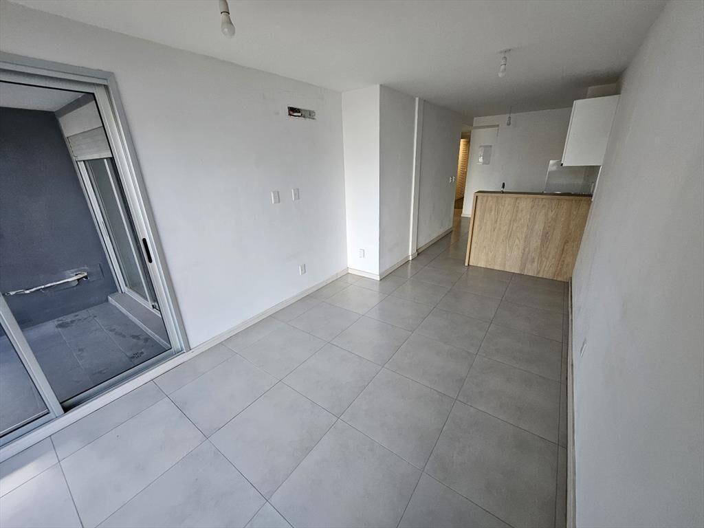 Alquiler de apartamento en Cordón: Pablo de María y Rodó