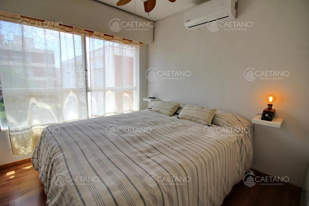 Venta apartamento 2 dormitorios con Parrillero.