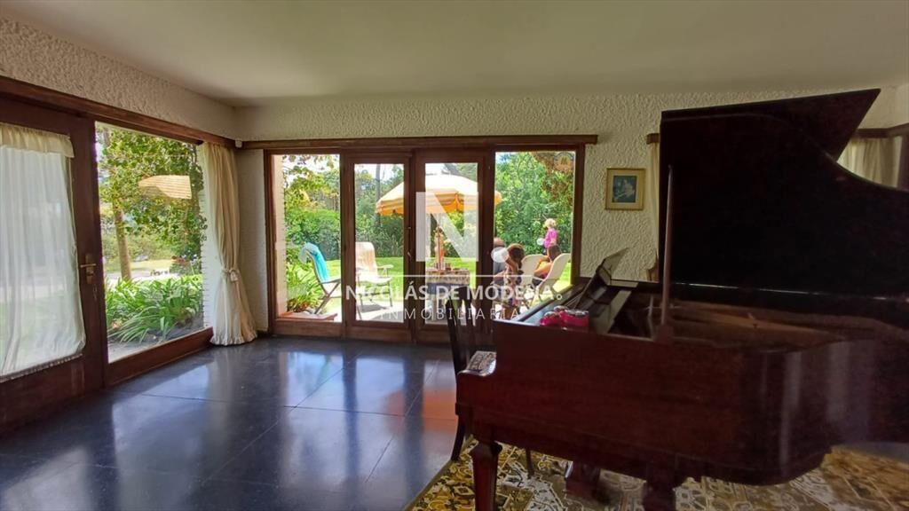 Vende Casa en Zona comercial en Lugano - Punta