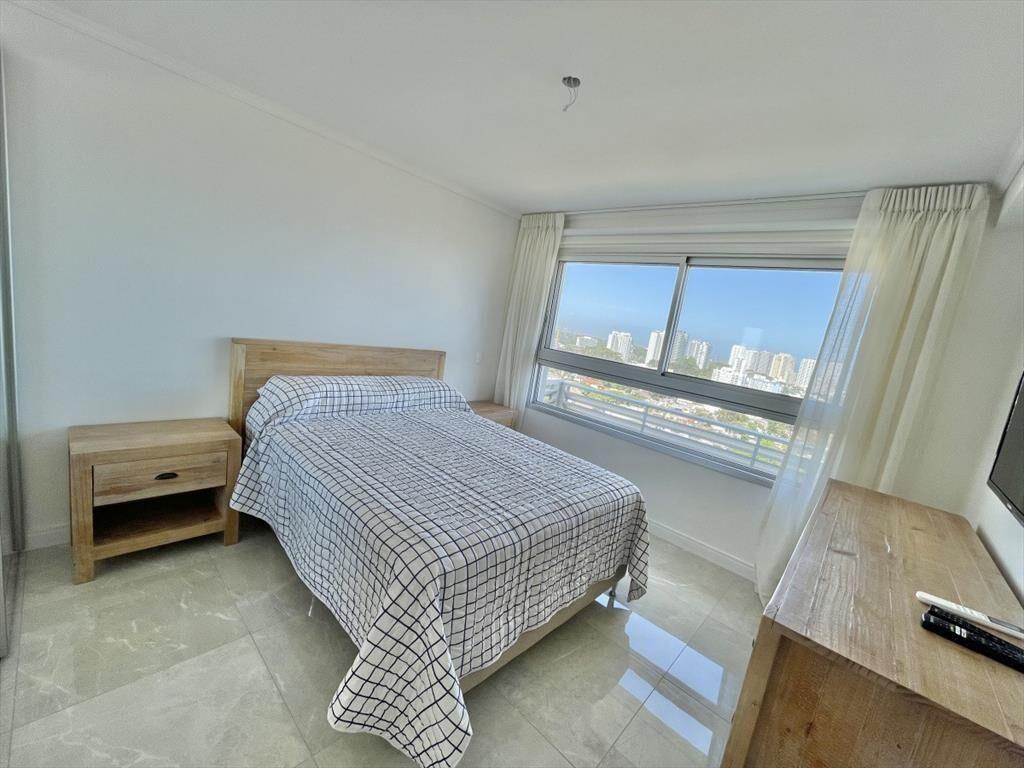 VENTA APARTAMENTO 2 DORMITORIOS EDIFICIO MIAMI