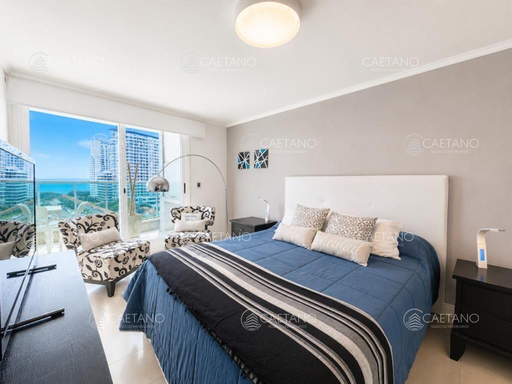 Apartamento en Venta - Punta del Este, Playa
