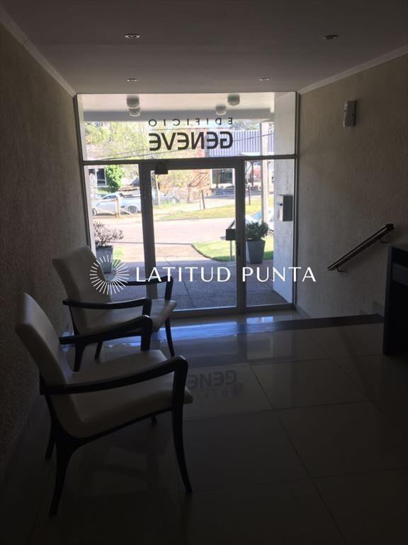 Roosevelt, apartamento de 2 dormitorios