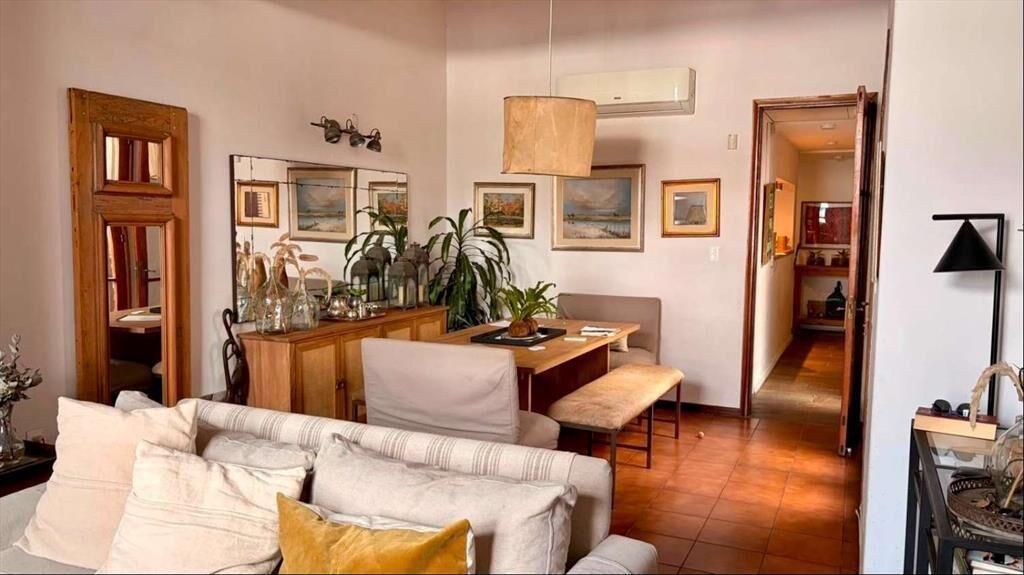 Espectacular casa reciclada con jardín y piscina