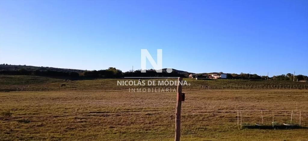 Impecable Chacra, con espacios amplios y comodos.